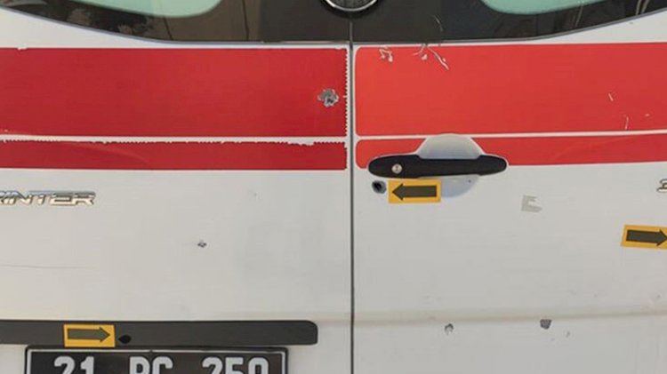 Diyarbakır'da ambulansa silahlı saldırı