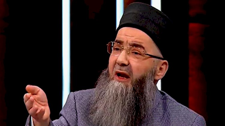 'Cübbeli'den Atatürk yorumu: Devletin kurucusu aleyhine konuşmak caiz değil!