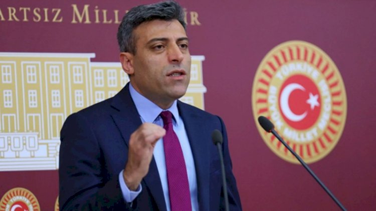 CHP'den ihraç edilmişti... Öztürk Yılmaz yeni parti dilekçesini teslim etti