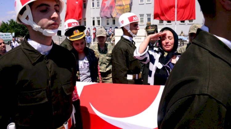 Binbaşı Kulaksız'ı şehit eden 3 terörist etkisiz öldürüldü