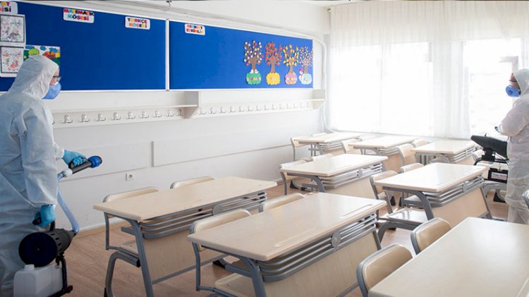 Prof. Dr. Ceyhan: En zor karar okulların açılması
