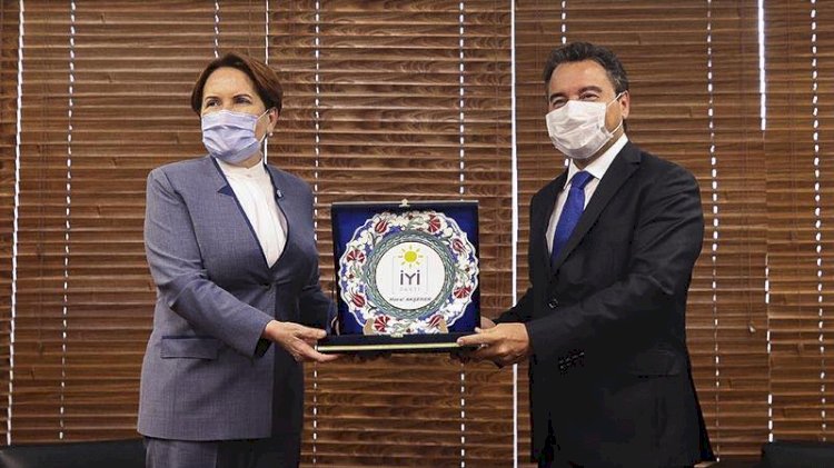 Akşener, Babacan'ı ziyaret etti