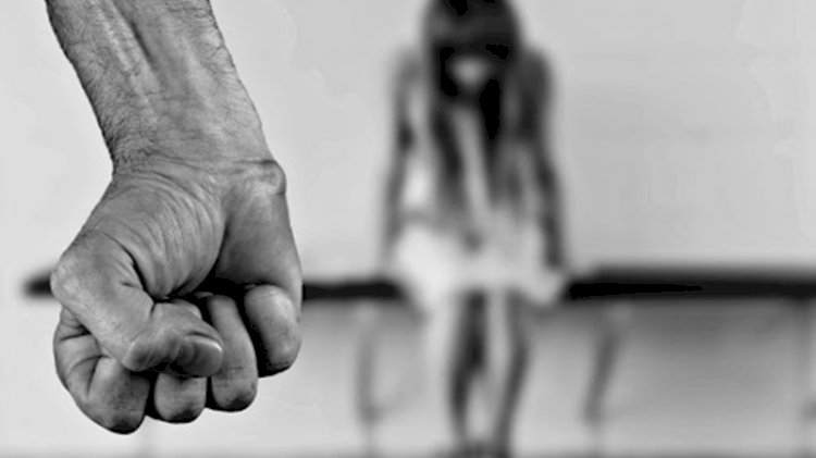 Erkek şiddeti son bulmuyor: Hamile kadını karnına tekme atarak dövdü!