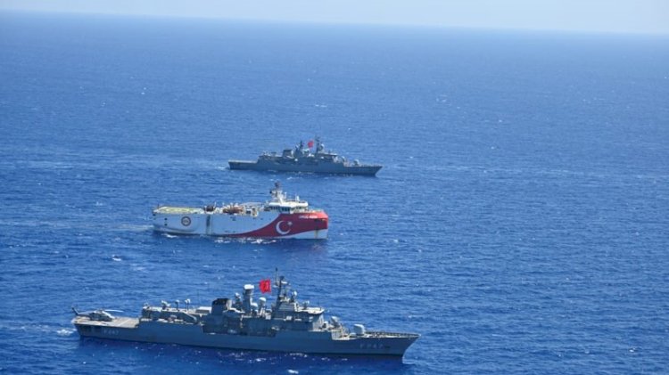 Tümamiral Kutluk: Deniz savaşı başlarsa bir anda 5-6 gemi batmış, 8-10 uçak düşmüş olur