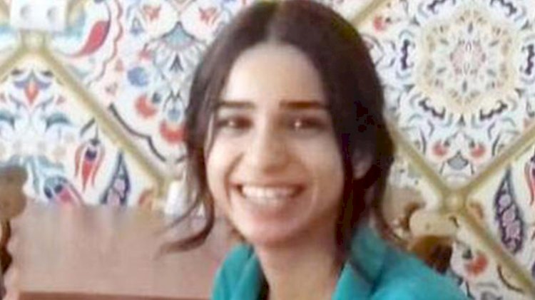Para vermeyen kız kardeşinin boğazını kesti