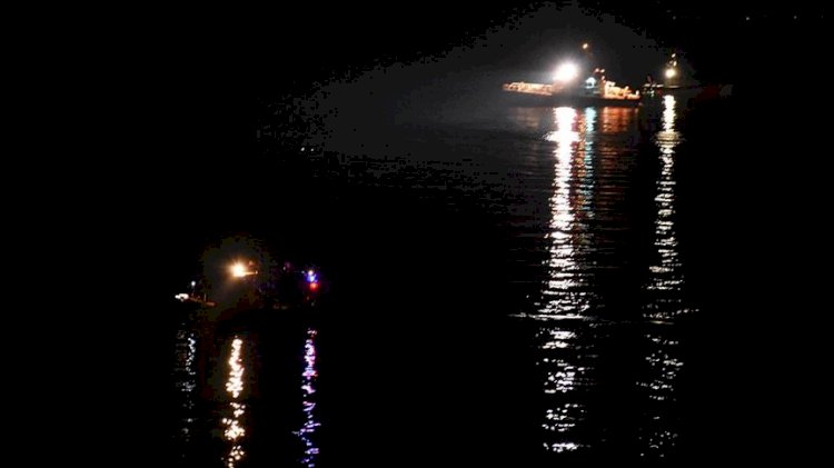 Herke Adası açıklarında göçmenleri taşıyan bot battı