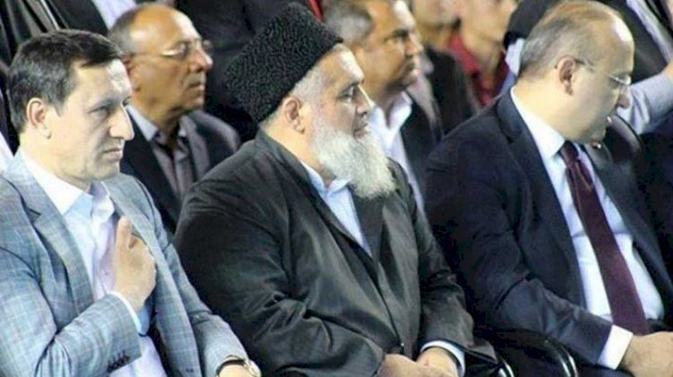 Tacizci 'şeyh' protokolde!