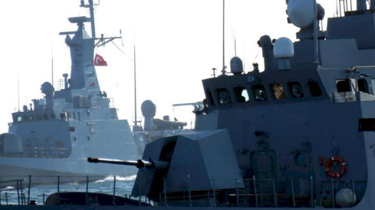 Bloomberg, Türk ve Yunan donanmasını karşılaştırdı!