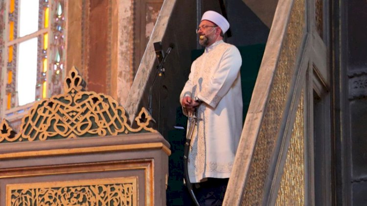 'Mercedesten de uzak durmak gerekmez mi Ali Erbaş?'