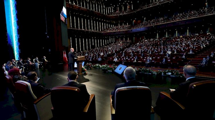 Saray'da aç kaldılar!