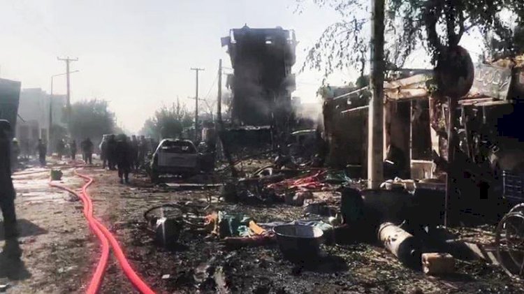 Afganistan Cumhurbaşkanı Yardımcısı'nın konvoyuna bombalı saldırı