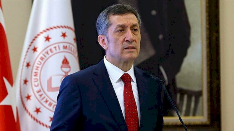 Bakan Selçuk'tan okullar için ücretsiz maske açıklaması