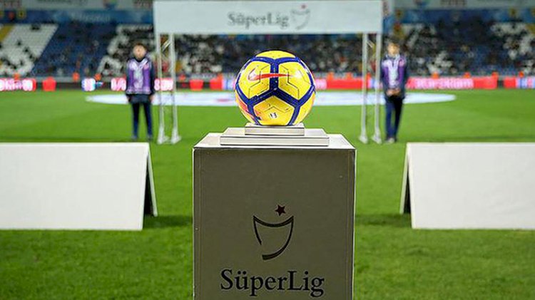 Süper Lig'de şok istifa