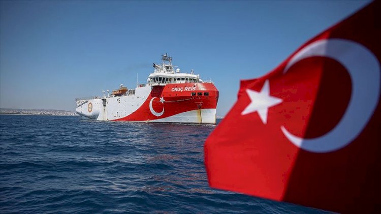 Neden limana çekildi? İki bakandan 'Oruç Reis' açıklaması