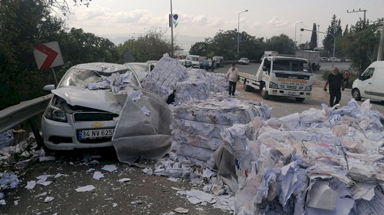 Kamyonun freni boşaldı: Ortalık savaş alanına döndü