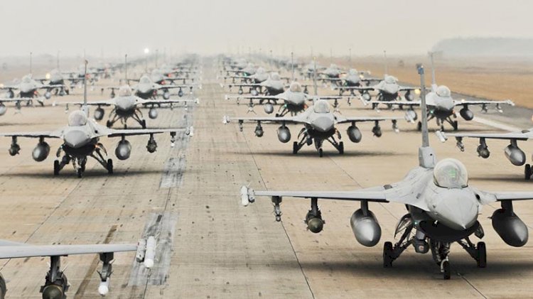 ABD, savaş jetlerini o ülkede konuşlandırdı