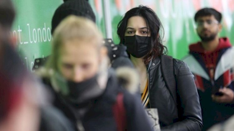 İngiltere'de evinde izole olmayanlara para cezası gündemde