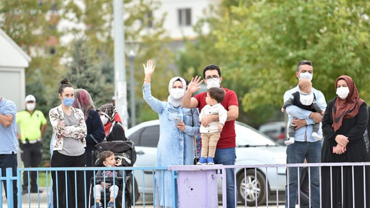 Milli Eğitim Bakanı Selçuk'tan velilere teşekkür