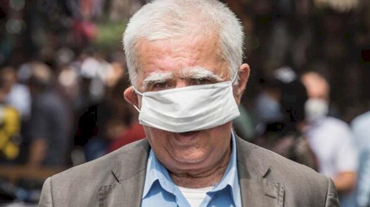 Sosyal mesafeyi ve maske takmayı hala öğrenemedik
