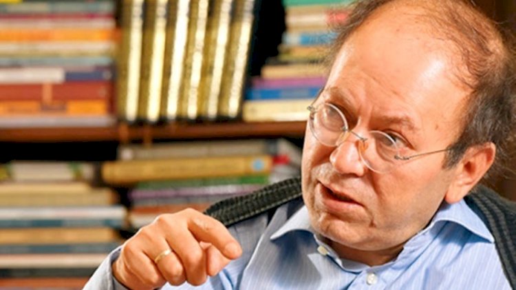 'Tarikatlar ülkenin sigortası' diyen Yeni Şafak yazarı şimdi de Dil Devrimi'ni hedef aldı