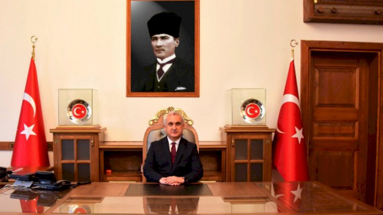 Vali ve yardımcısında koronavirüs çıktı