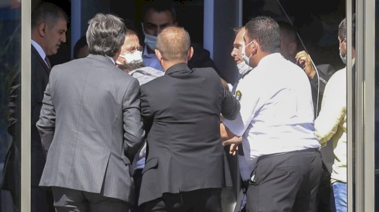 Parti kurucusu kadın üyeye İYİ Parti'de dayak