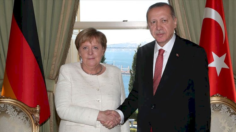 Erdoğan'dan Merkel'e: Feda etmeyin...