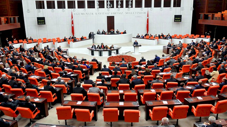 Azerbaycan tezkeresi kabul edildi