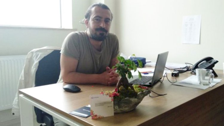 Dekan yardımcısı koronavirüsten hayatını kaybetti