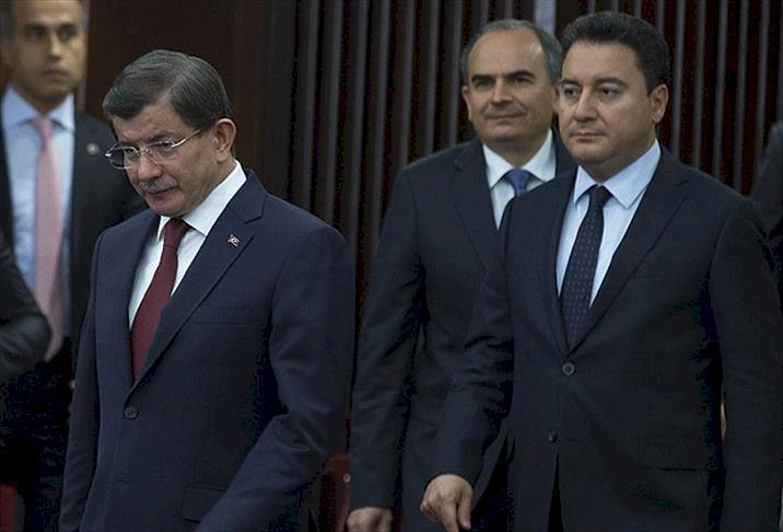 Gül’ün sağ kolu Fehmi Koru’nun umudu Babacan ve Davutoğlu