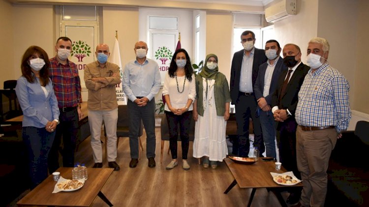 CHP'den HDP'ye bir geçmiş olsun ziyareti daha