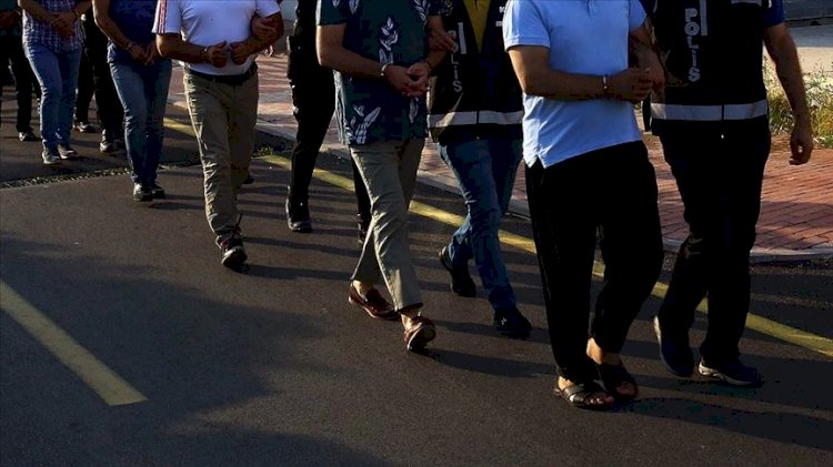 Hava Kuvvetleri'nde büyük operasyon
