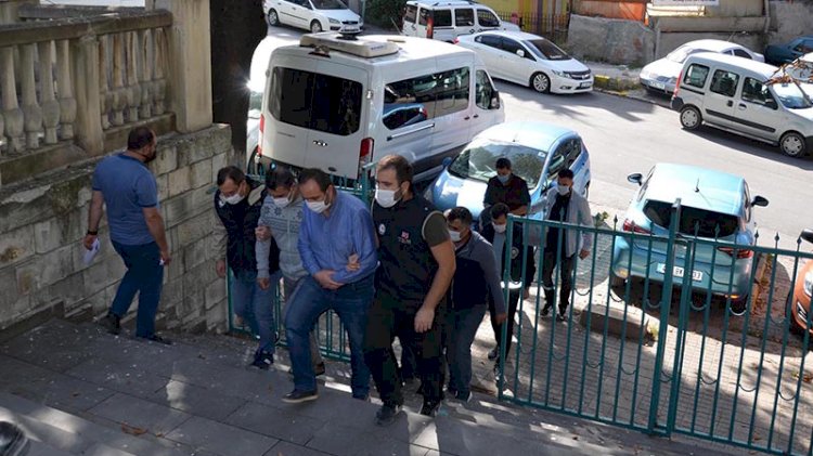 Yüklü miktarda parayla yakalanan FETÖ şüphelilerinden 11'i tutuklandı