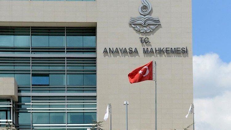 Anayasa Mahkemesi'nden 'başvuru' kararı