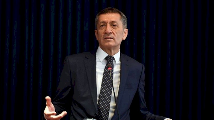 Ziya Selçuk'tan müfredat açıklaması