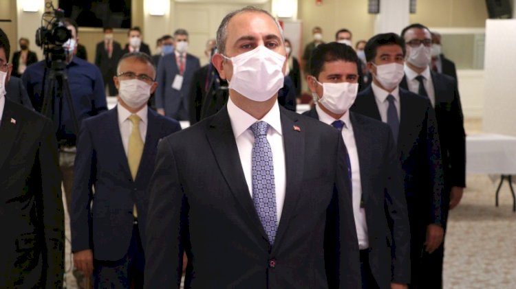 Adalet Bakanı Gül'den AYM mesajı: Demokraside 'süper mahkeme' yoktur