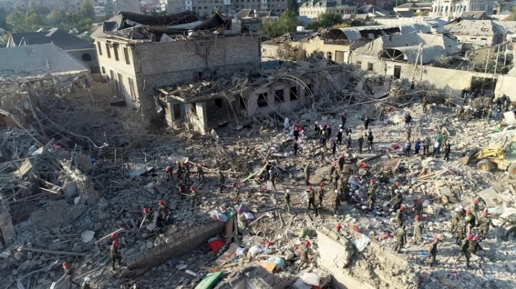 Ermenistan, Gence'de sivilleri uykudayken balistik füzeyle vurdu