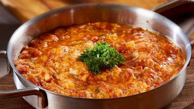 Yeni menemen tartışması: ‘Menemen soğansız olur’ diyenler 'kentsoylu' mu?