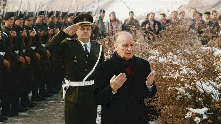 İzetbegoviç, vefatının 17. yılında anılıyor