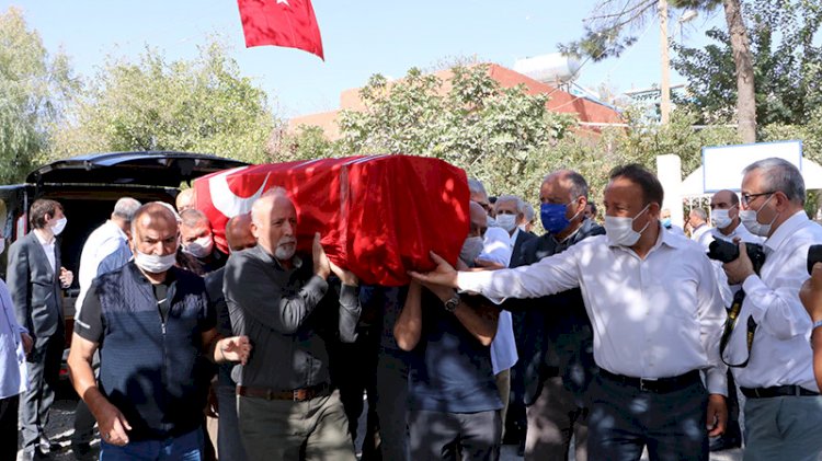 Bekir Coşkun son yolculuğuna uğurlandı