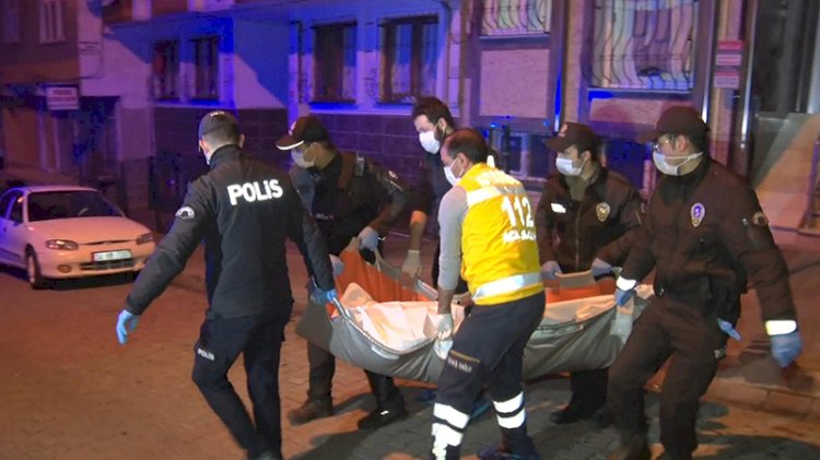 Korkunç olay: Karısını defalarca bıçaklayarak öldürdü