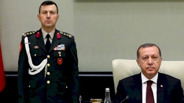 'Cumhurbaşkanı'nın yerini darbecilere başyaver söyledi'