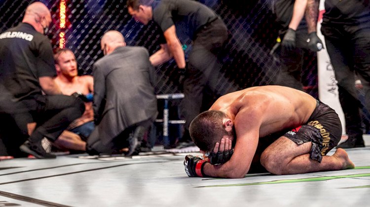 UFC şampiyonu Habib Nurmagomedov dövüş hayatını sonlandırdı