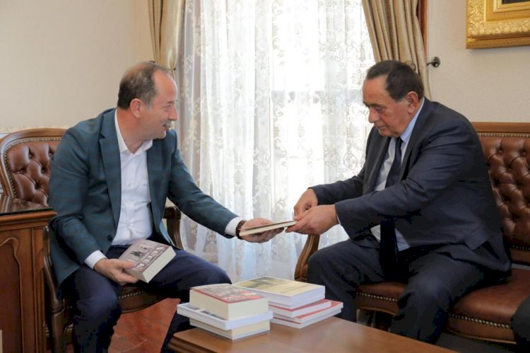 Alaattin Çakıcı CHP'li belediyenin misafiri oldu!
