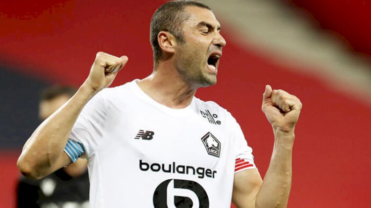 Oyundan alınınca küfür eden Burak Yılmaz özür diledi
