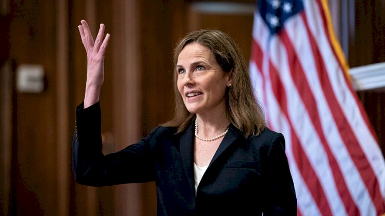 ABD Senatosu, Trump'ın Yüksek Mahkeme yargıçlığına aday gösterdiği Barrett'i onayladı