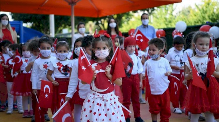 Cumhuriyet coşkusu tüm yurdu sardı