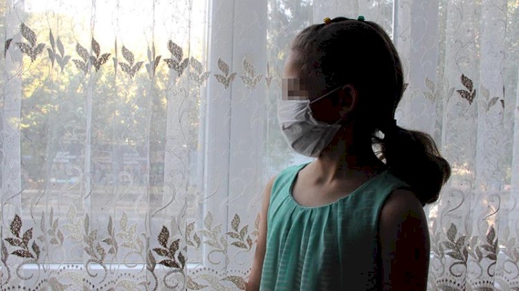 Koronavirüslü kişinin tükürdüğü 9 yaşındaki çocuk: Bildiği halde tükürdü
