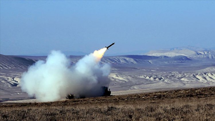Ermenistan'a ait 2 Su-25 savaş uçağı düşürüldü