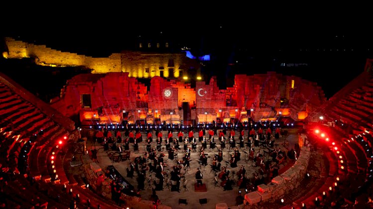 Cumhurbaşkanlığı Senfoni Orkestrası'ndan 'Büyük Cumhuriyet Konseri'